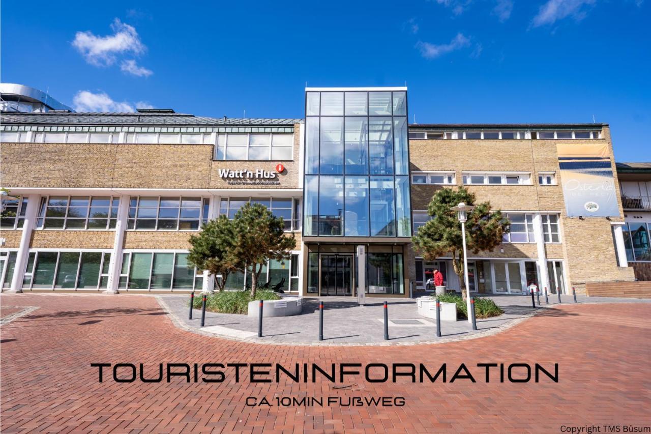Grosszuegige Ferienwohnung Mit Terrasse Büsum Esterno foto
