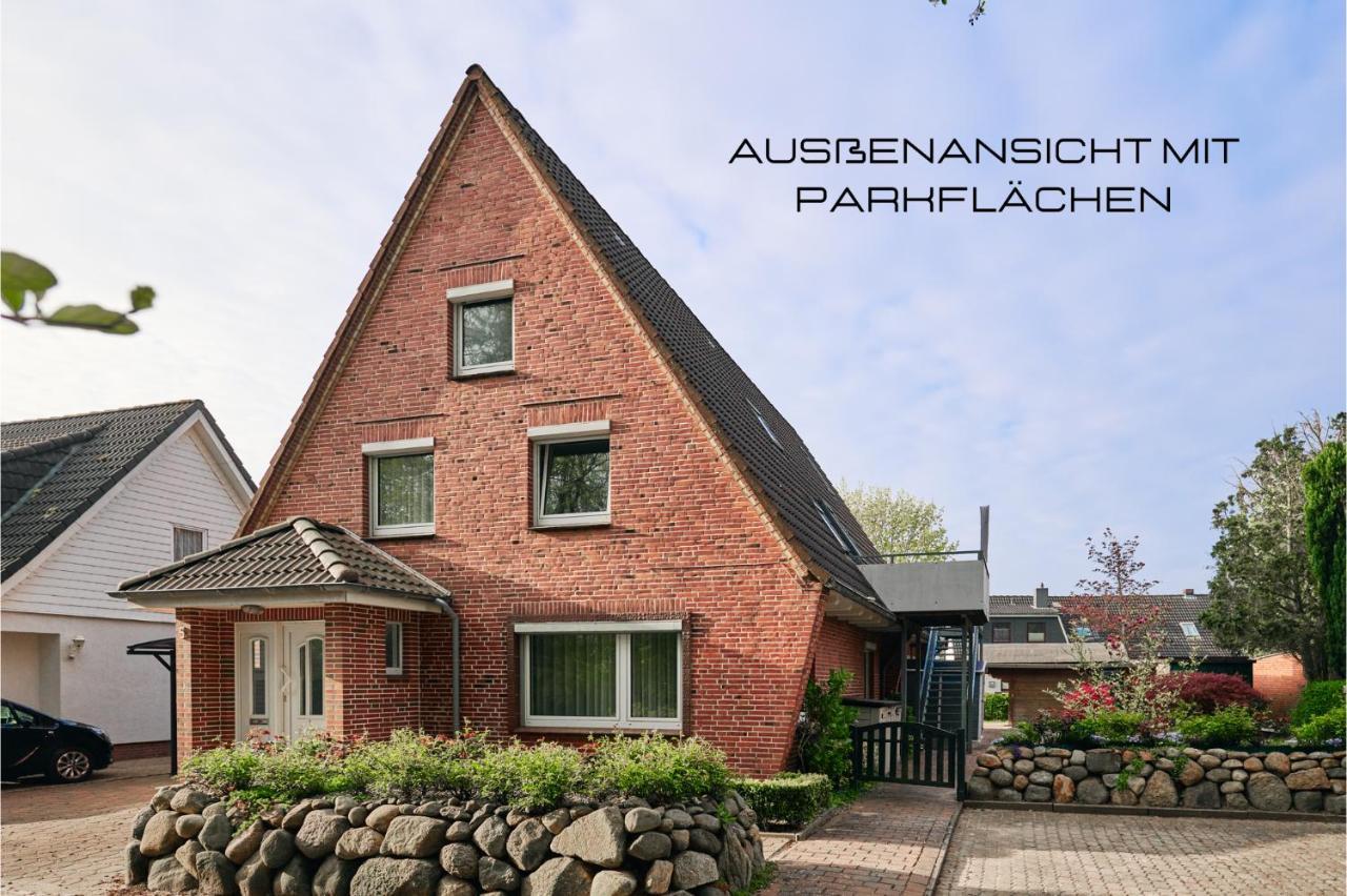 Grosszuegige Ferienwohnung Mit Terrasse Büsum Esterno foto