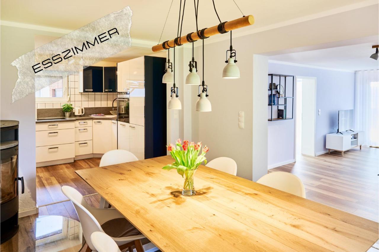 Grosszuegige Ferienwohnung Mit Terrasse Büsum Esterno foto